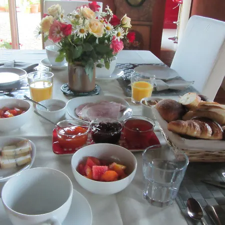 Le Relais Des Deux Tours 3* Bremondans