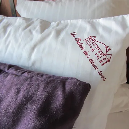 Le Relais Des Deux Tours Bremondans