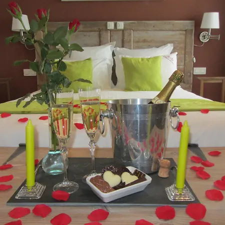 Bed & Breakfast Le Relais Des Deux Tours Bremondans