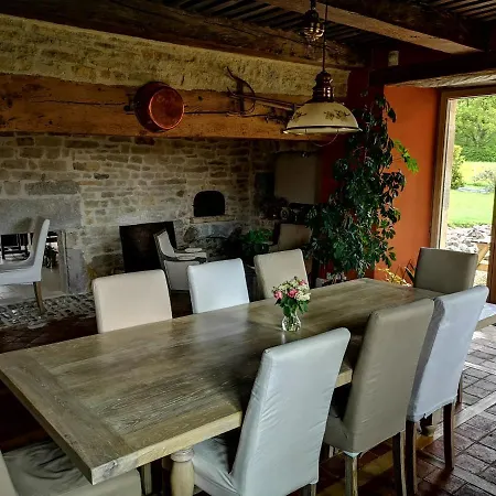 Bed & Breakfast Le Relais Des Deux Tours Bremondans